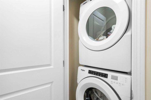 50 Legacy Glen Common Se, Calgary, AB - Indoor Photo Showing Laundry Room