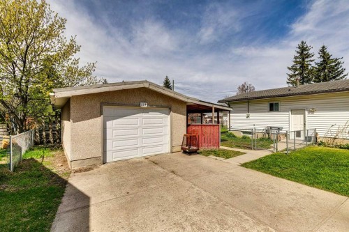 114 Wheatland Trail, Strathmore, AB - Outdoor With Exterior