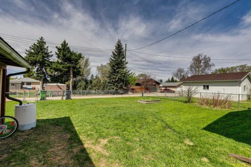 114 Wheatland Trail, Strathmore, AB - Outdoor