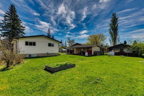 114 Wheatland Trail, Strathmore, AB - Outdoor