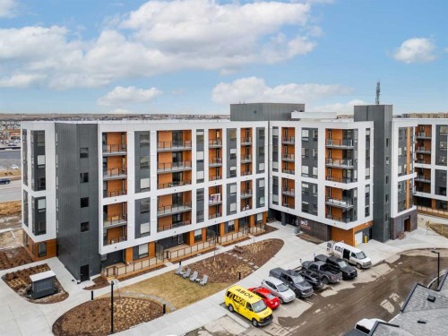 3204-8500 19 Avenue SE Calgary, AB T2A 0M8