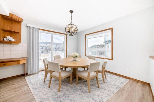 21 Hillview Road, Strathmore, AB - Indoor Photo Showing Dining Room