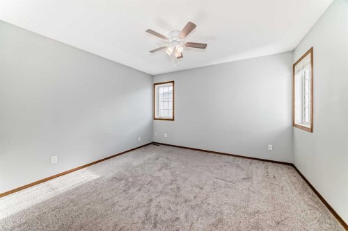 21 Hillview Road, Strathmore, AB - Indoor Photo Showing Other Room