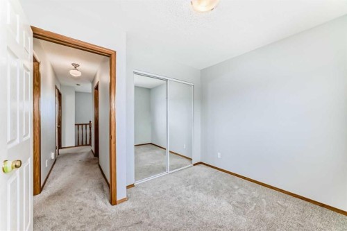 21 Hillview Road, Strathmore, AB - Indoor Photo Showing Other Room