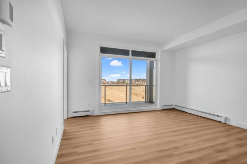 7209-1802 Mahogany Boulevard, Calgary, AB - Indoor Photo Showing Other Room