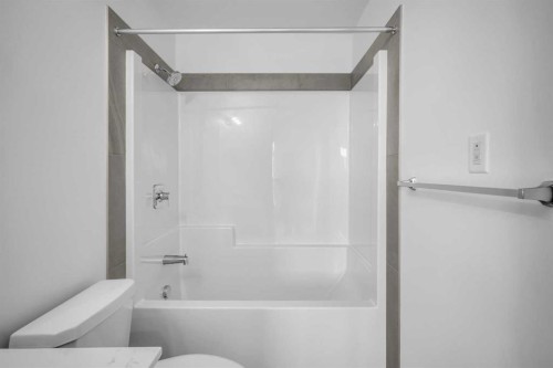 7209-1802 Mahogany Boulevard, Calgary, AB - Indoor Photo Showing Bathroom
