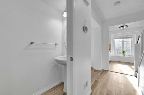 169 Windstone Park Sw, Airdrie, AB - Indoor