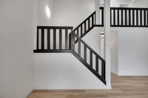 308 Doverview Crescent Se, Calgary, AB - Indoor Photo Showing Other Room