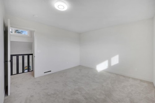 308 Doverview Crescent Se, Calgary, AB - Indoor Photo Showing Other Room