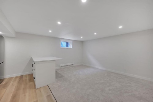 308 Doverview Crescent Se, Calgary, AB - Indoor