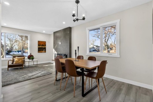 203 Lynnover Place Se, Calgary, AB - Indoor Photo Showing Dining Room