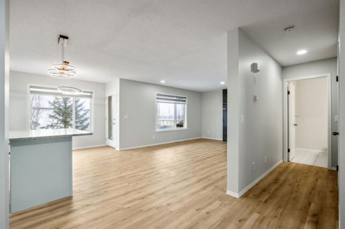 104 Cove Crescent, Chestermere, AB - Indoor Photo Showing Other Room