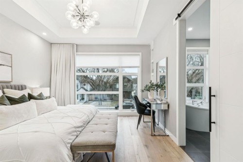 2918 6 Avenue Nw, Calgary, AB - Indoor Photo Showing Bedroom