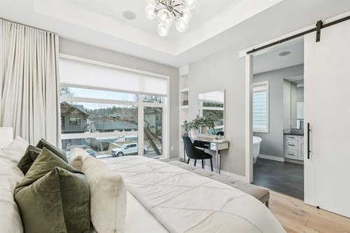 2918 6 Avenue Nw, Calgary, AB - Indoor Photo Showing Bedroom