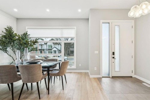 2918 6 Avenue Nw, Calgary, AB - Indoor Photo Showing Dining Room