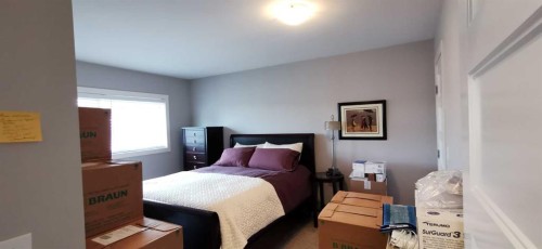109 Hudson Road Nw, Calgary, AB - Indoor Photo Showing Bedroom