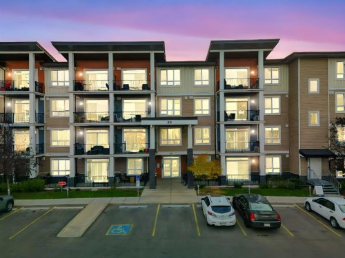 117-30 Walgrove Se, Calgary, AB - Outdoor With Facade