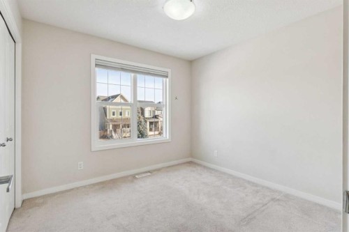 116 Walden Parade Se, Calgary, AB - Indoor Photo Showing Other Room