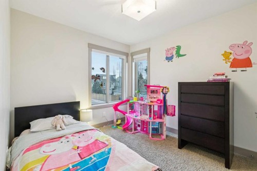 3922 19 Street Sw, Calgary, AB - Indoor Photo Showing Bedroom