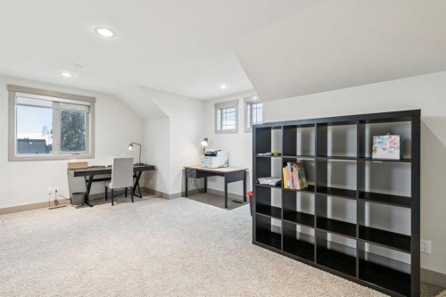 3922 19 Street Sw, Calgary, AB - Indoor