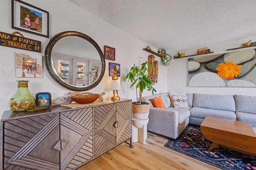 301-1309 14 Avenue Sw, Calgary, AB - Indoor