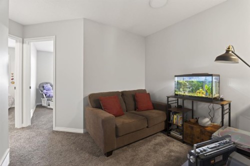 247 Belmont Heath Sw, Calgary, AB - Indoor