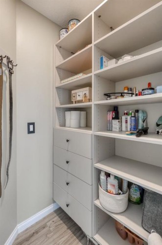 321 De Foras Close Nw, High River, AB - Indoor With Storage