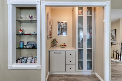 321 De Foras Close Nw, High River, AB - Indoor Photo Showing Other Room