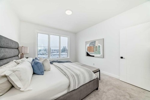 8530 Bowness Road Nw, Calgary, AB - Indoor Photo Showing Bedroom