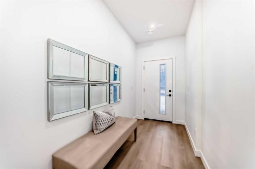 8530 Bowness Road Nw, Calgary, AB - Indoor Photo Showing Other Room