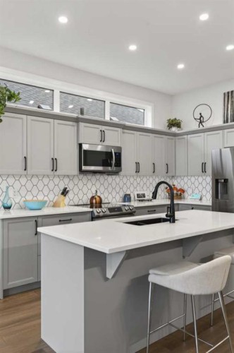 125 Amery Crescent, Crossfield, AB 