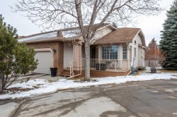 66 Douglas Woods Park SE Calgary, AB T2Z 2K6