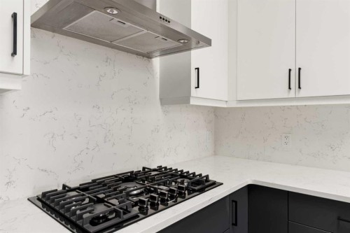 103 Haskayne Drive Nw, Calgary, AB - Indoor Photo Showing Kitchen
