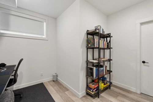 103 Haskayne Drive Nw, Calgary, AB - Indoor Photo Showing Office
