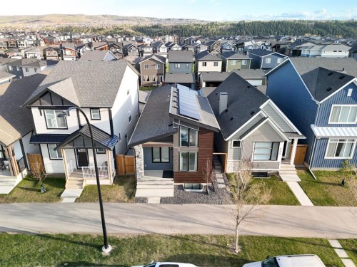 103 Haskayne Drive Nw, Calgary, AB - Outdoor With Facade