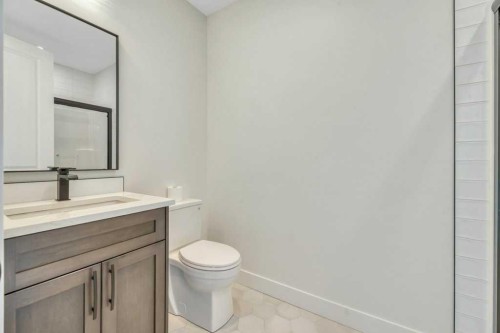 158 Speargrass Crescent, Carseland, AB - Indoor Photo Showing Bathroom