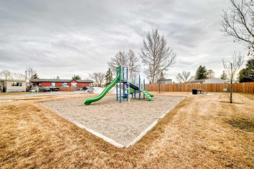 318 Aurora Drive Ne, High River, AB 