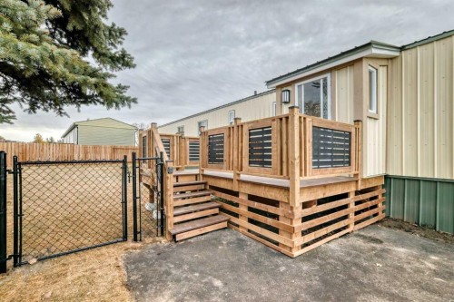 318 Aurora Drive Ne, High River, AB 