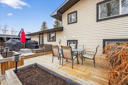 102 Hodson Crescent, Okotoks, AB - Outdoor With Deck Patio Veranda With Exterior