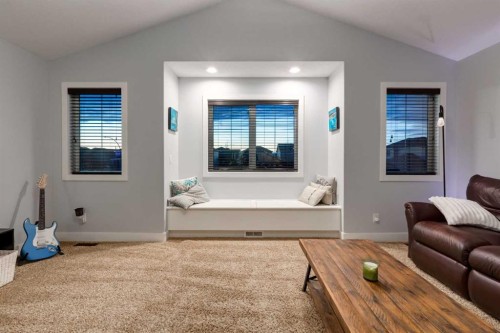 2050 High Country Rise, High River, AB - Indoor