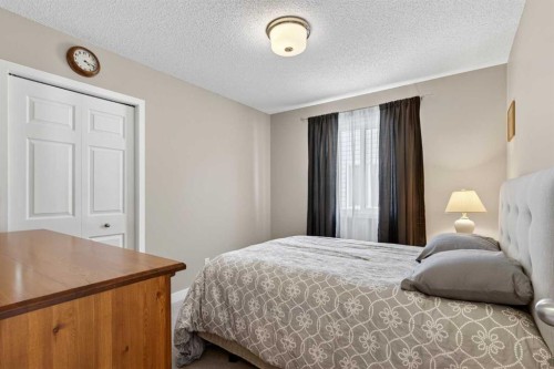 2075 Brightoncrest Common Se, Calgary, AB - Indoor Photo Showing Bedroom