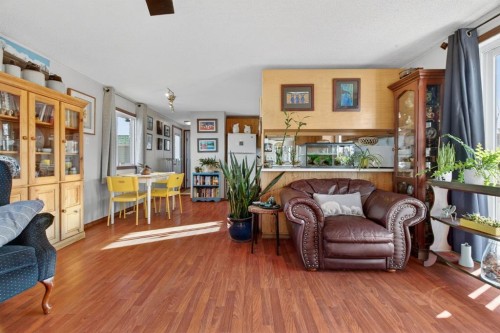 443 Homestead Trail Se, High River, AB 