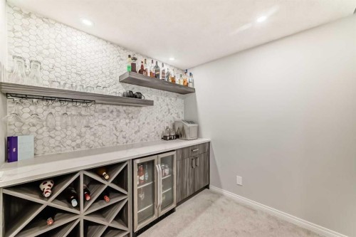 159 Evanscrest Park Nw, Calgary, AB - Indoor Photo Showing Other Room