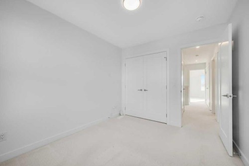 293 Dawson Way, Chestermere, AB - Indoor Photo Showing Other Room