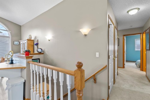 161 West Lakeview Drive, Chestermere, AB - Indoor Photo Showing Other Room