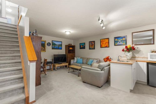 161 West Lakeview Drive, Chestermere, AB - Indoor