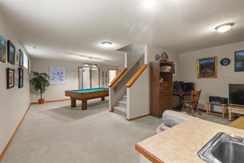 161 West Lakeview Drive, Chestermere, AB - Indoor Photo Showing Other Room