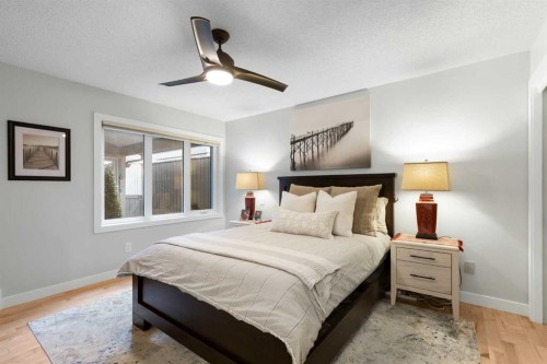 825-860 Midridge Drive Se, Calgary, AB - Indoor Photo Showing Bedroom