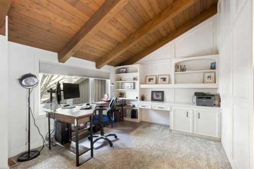 825-860 Midridge Drive Se, Calgary, AB - Indoor