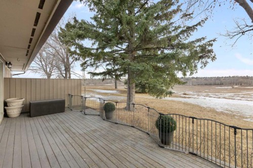 825-860 Midridge Drive Se, Calgary, AB - Outdoor With Deck Patio Veranda
